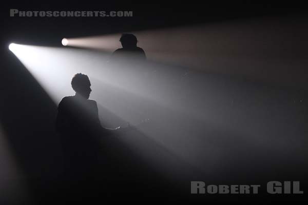 EDITORS - 2008-04-07 - PARIS - Le Bataclan - Thomas Michael Henry Smith - Russell Leetch